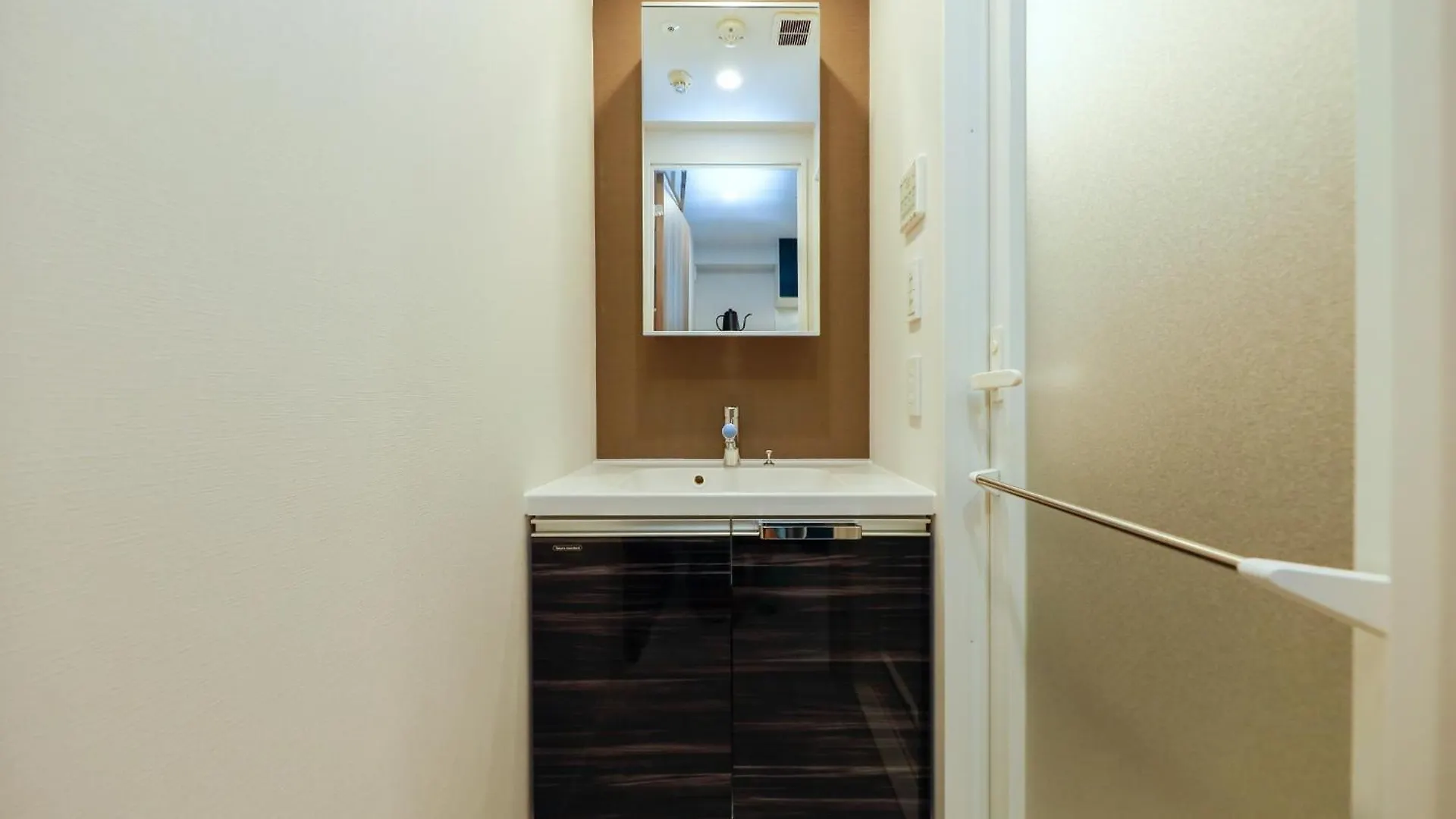 Seaside Tamachi 202,302,402,502,602,702 - Vacation Stay 44336V Tokyo 0*,  Giappone